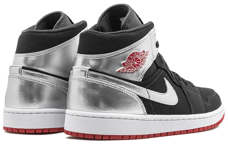 Pandabuy Air Jordan 1 Mid 'Johnny Kilroy'