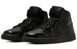 Pandabuy Air Jordan 1 Mid Patent 'Triple Black'