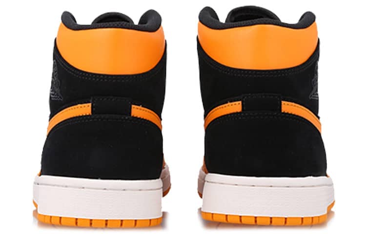 Pandabuy Air Jordan 1 Mid 'Orange Peel'