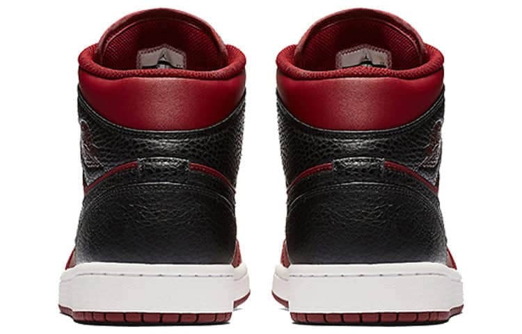 Pandabuy Air Jordan 1 Mid 'Reverse Banned'