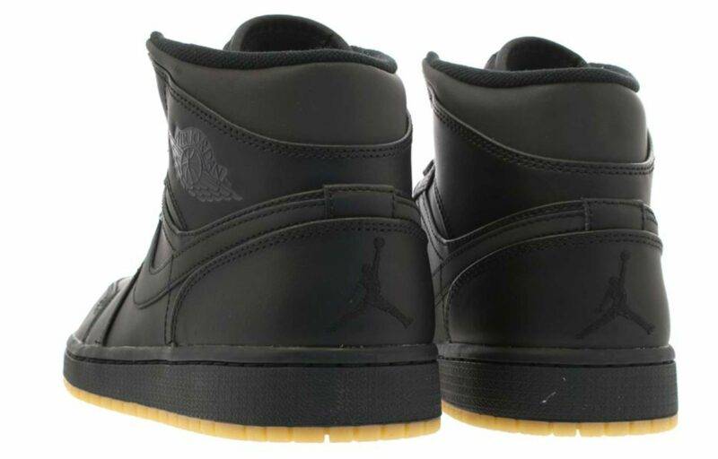 Pandabuy Air Jordan 1 Mid Winterized 'Black Gum'