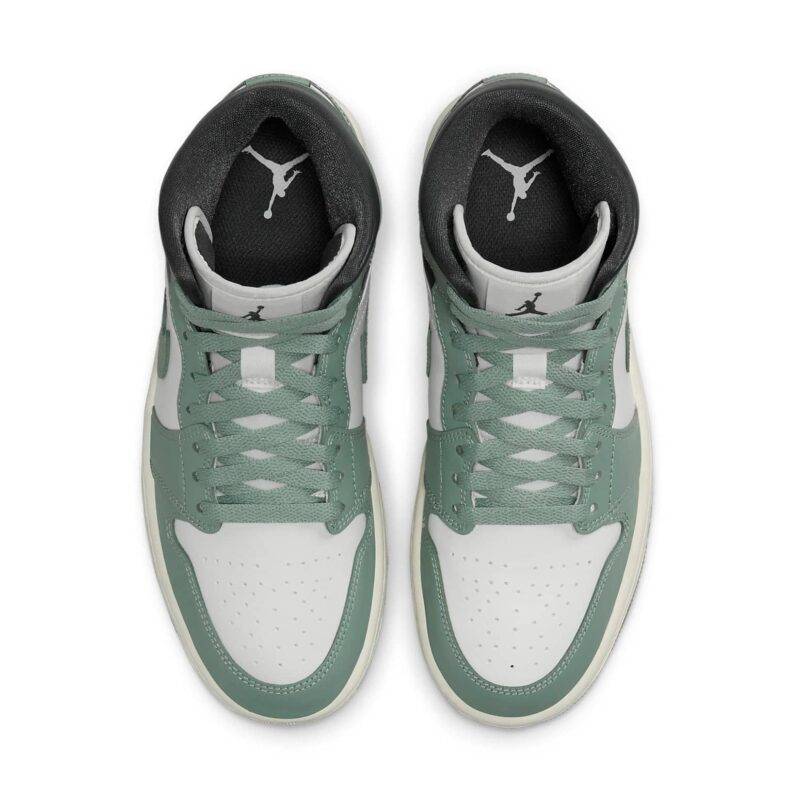 Pandabuy Air Jordan 1 Mid 'Jade Smoke'