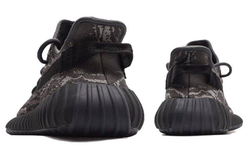 Pandabuy Yeezy Boost 350 V2 'Dark Salt'