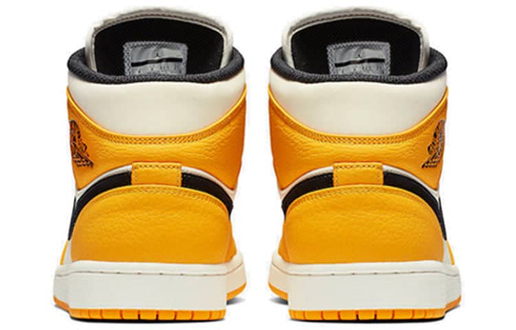 Pandabuy Air Jordan 1 Mid 'Lakers Gold'