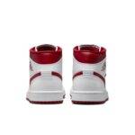 Pandabuy Air Jordan 1 Mid 'White Pomegranate'