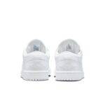 Pandabuy Air Jordan 1 Low 'Triple White 2022'