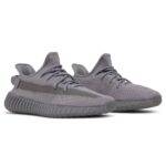 Pandabuy Yeezy Boost 350 V2 'Steel Grey'