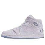 Pandabuy Air Jordan 1 Retro Mid 'White Concord'