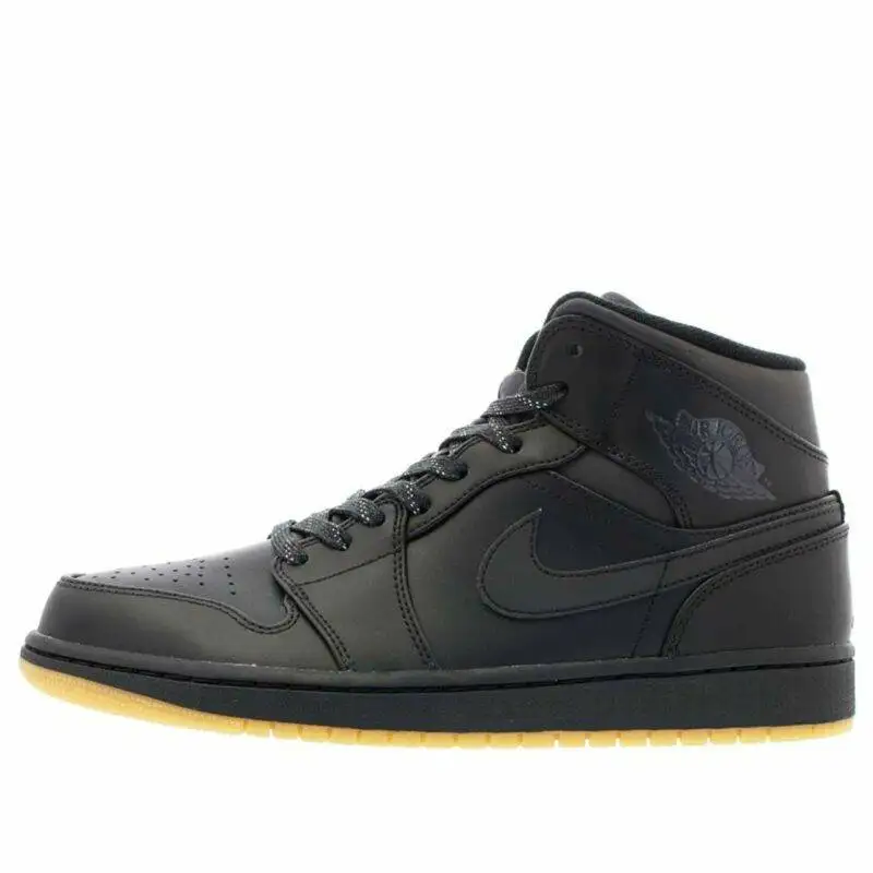 Pandabuy Air Jordan 1 Mid Winterized 'Black Gum'