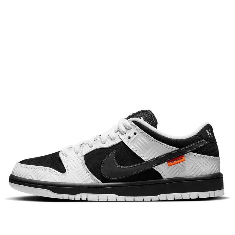 Pandabuy Nike SB Dunk Low x TIGHTBOOTH 'White Black'