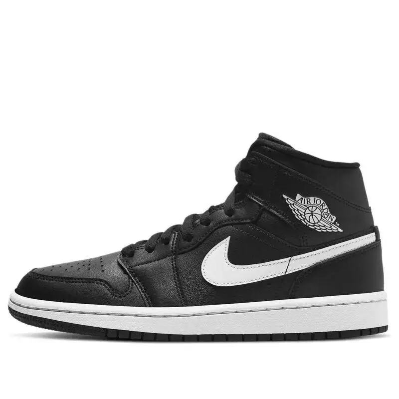 Pandabuy Air Jordan 1 Mid 'Black White'