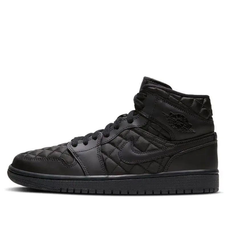 Pandabuy Air Jordan 1 Mid SE 'Black Quilted'