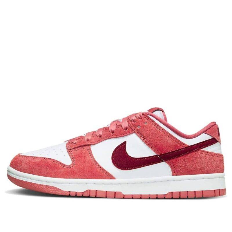 Pandabuy Nike Dunk Low 'Valentines Day'