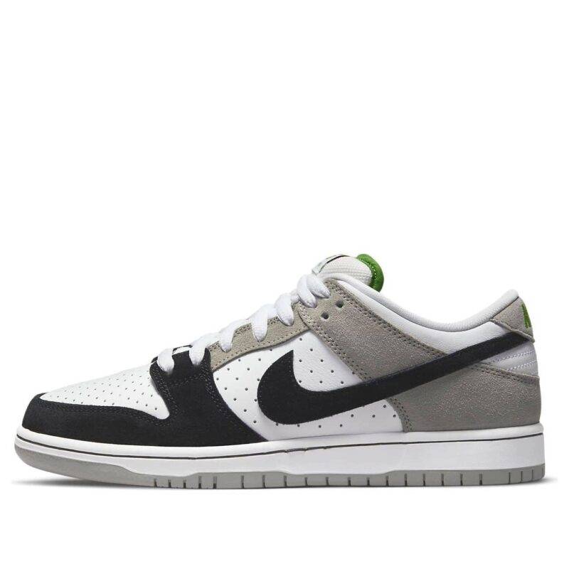 Pandabuy Nike SB Dunk Low 'Chlorophyll'